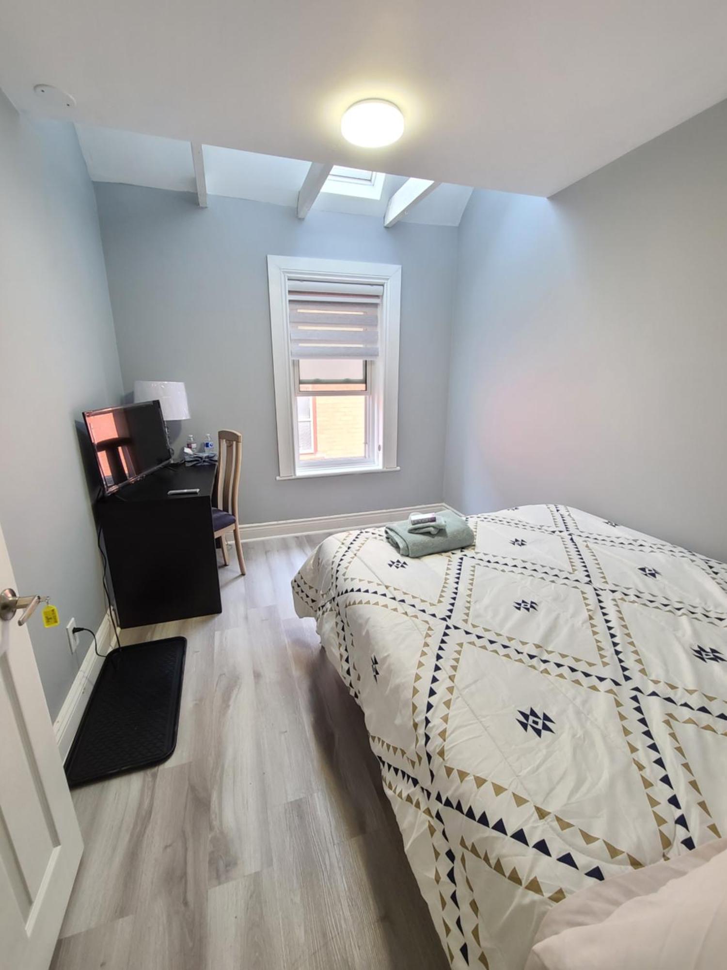 Downtown Ottawa Spacious Room Accommodation ภายนอก รูปภาพ